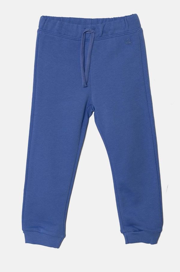 United Colors of Benetton Dječji pamučni donji dio trenirke United Colors of Benetton boja: ljubičasta, bez uzorka, 3J70GF01N