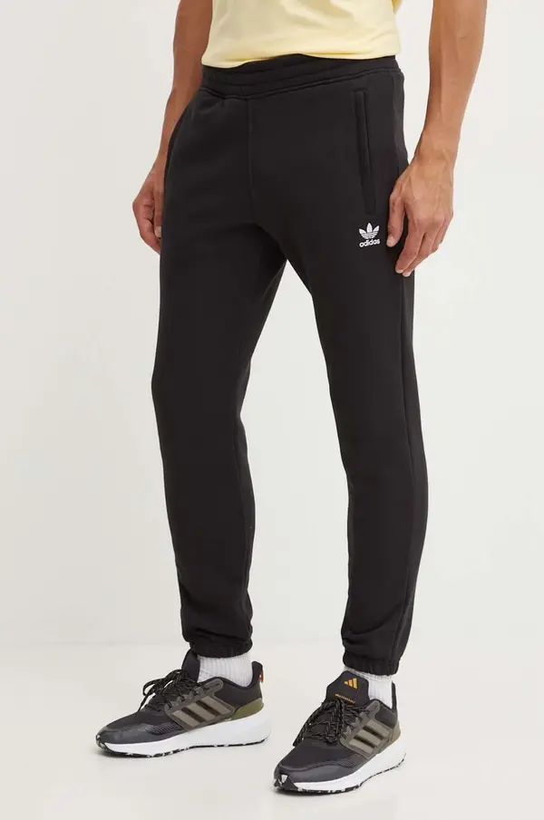 Adidas Donji dio trenirke adidas Originals boja: crna, bez uzorka, IY7361