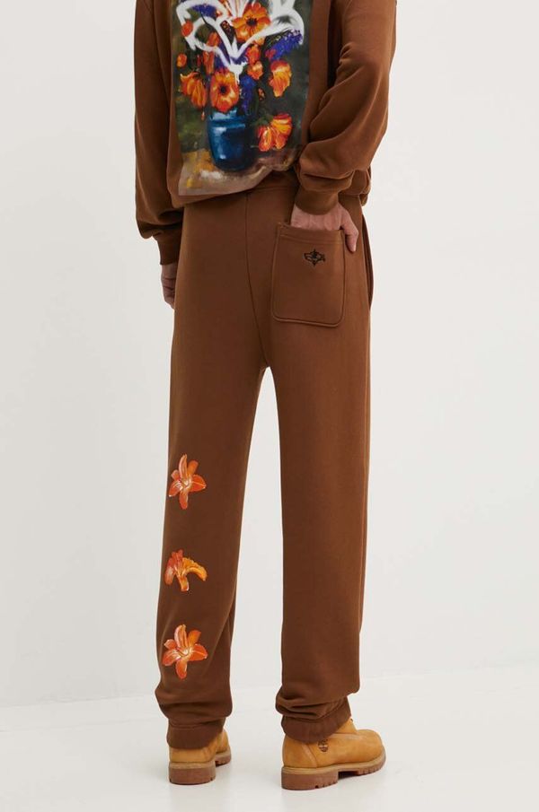 HUGO Donji dio trenirke HUGO boja: smeđa, s tiskom, 50517431