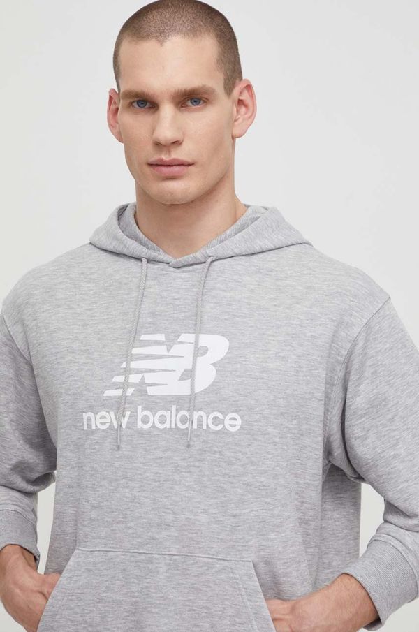 New Balance Dukserica New Balance za muškarce, boja: siva, s kapuljačom, s tiskom