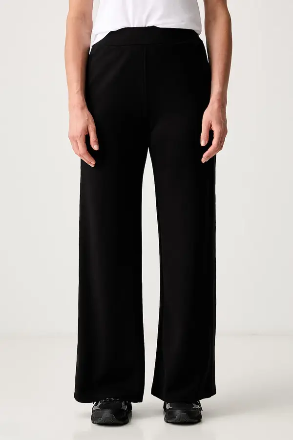 EA7 Emporio Armani EA7 Emporio Armani za žene s pamukom