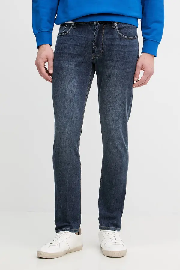 Emporio Armani Emporio Armani slim fit traperice za muškarce