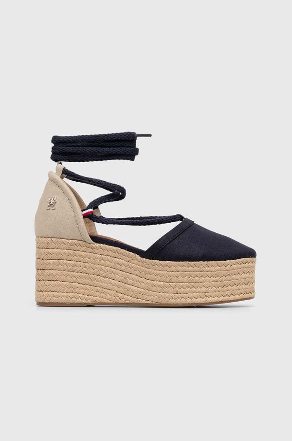 Tommy Hilfiger Espadrile Tommy Hilfiger CLOSED TOE LINEN FLATFORM za žene, boja: tamno plava, klin peta, FW0FW07746