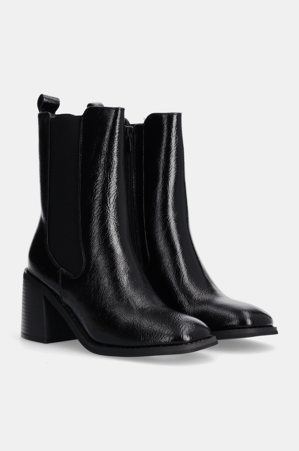 Answear Lab Gležnjače Answear Lab za žene, boja: crna, s debelom potpeticom, sa srednje toplom podstavom