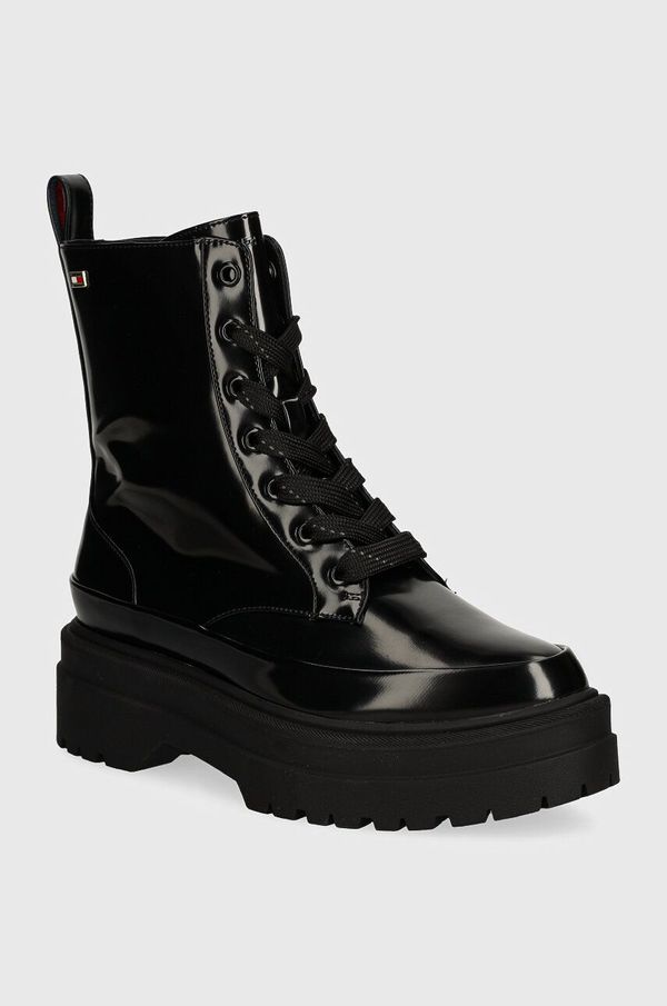 Tommy Hilfiger Gležnjače Tommy Hilfiger FLAG RAIN LACE UP BOOT za žene, boja: crna, s platformom, FW0FW07953