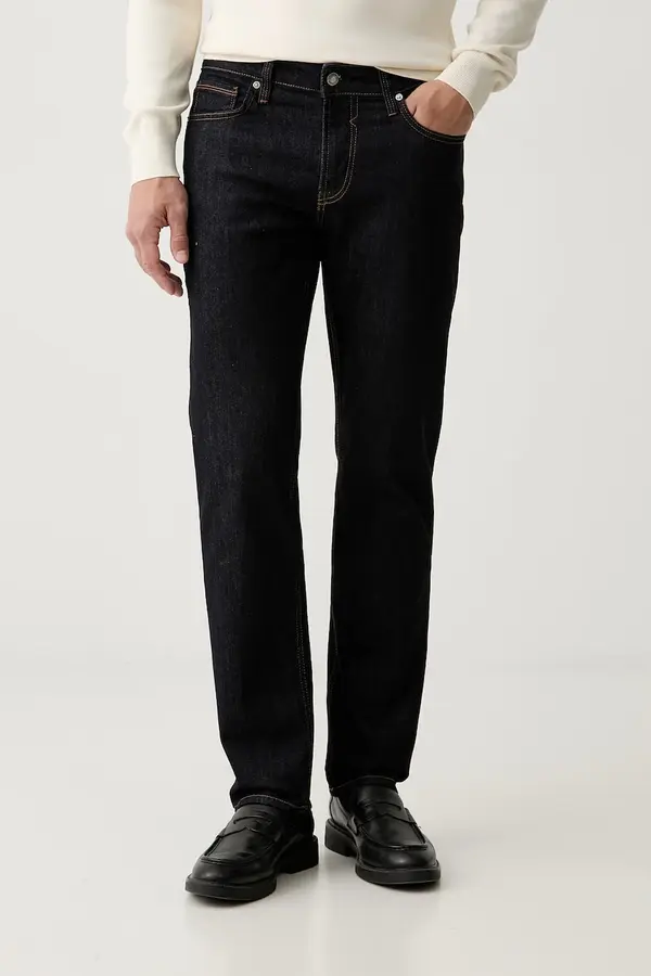 Guess Guess slim fit traperice za muškarce ANGELS