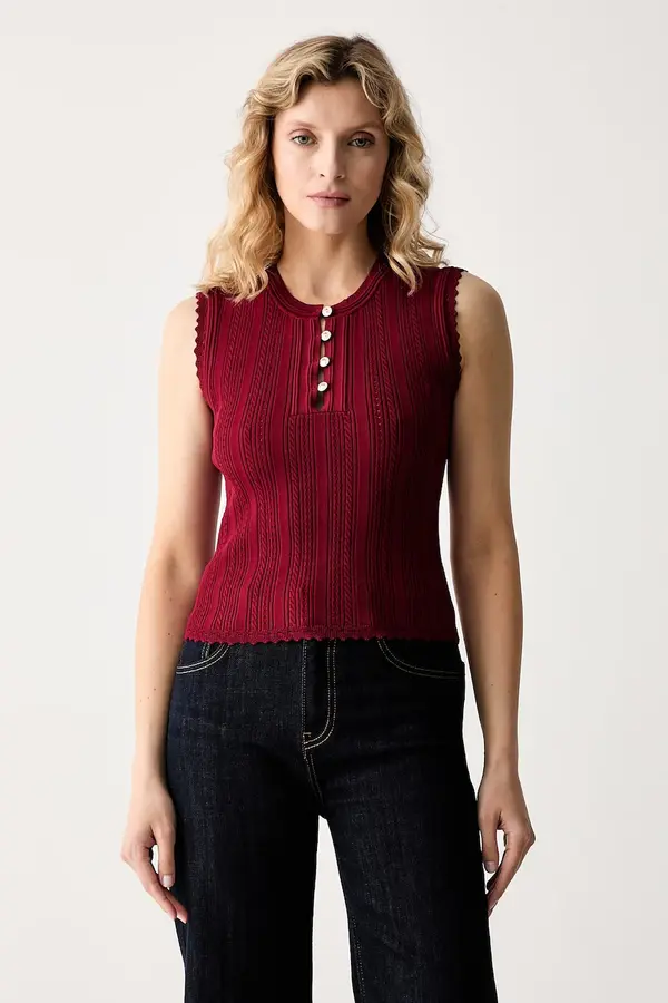 Guess Guess top za žene s viskozom CARMEN