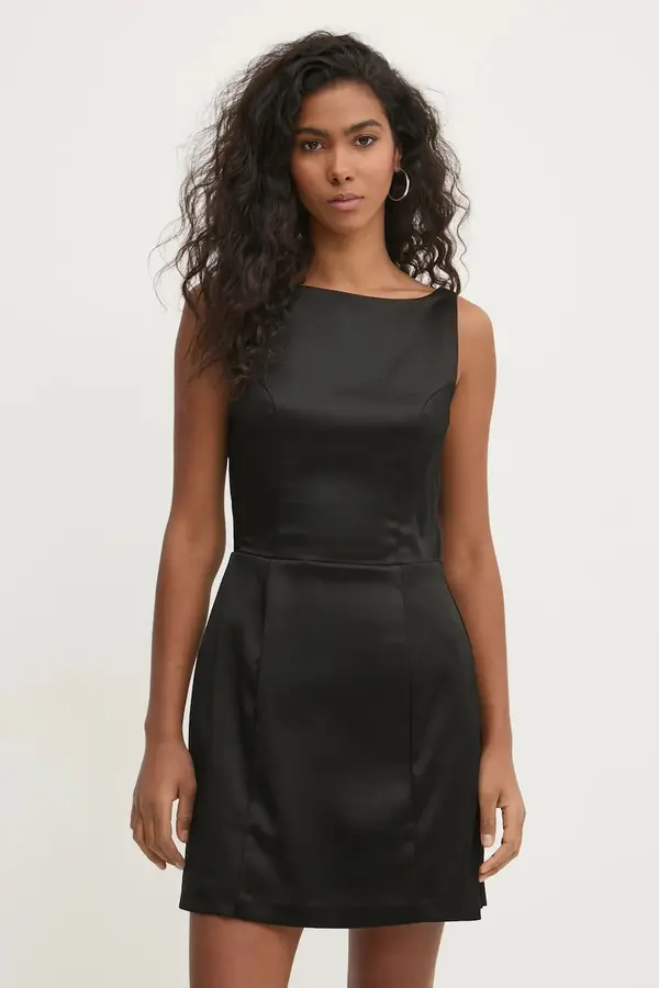 Abercrombie & Fitch Haljina Abercrombie & Fitch boja: crna, mini, uska, KI159-5672