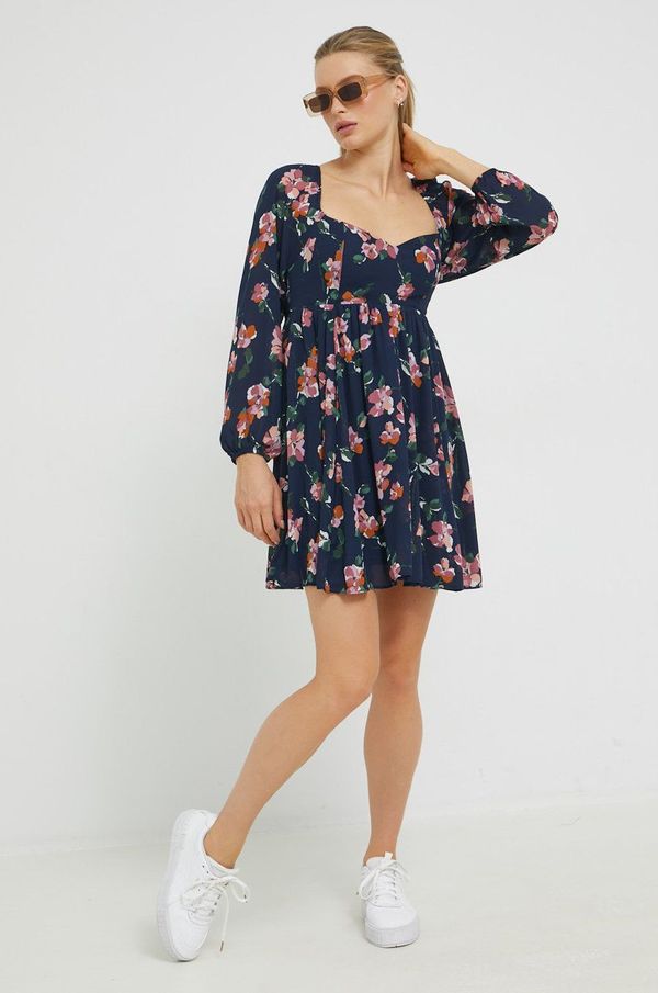 Abercrombie & Fitch Haljina Abercrombie & Fitch boja: tamno plava, mini, širi se prema dolje