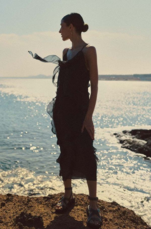 Answear Lab Haljina Answear Lab boja: crna, maxi, ravna