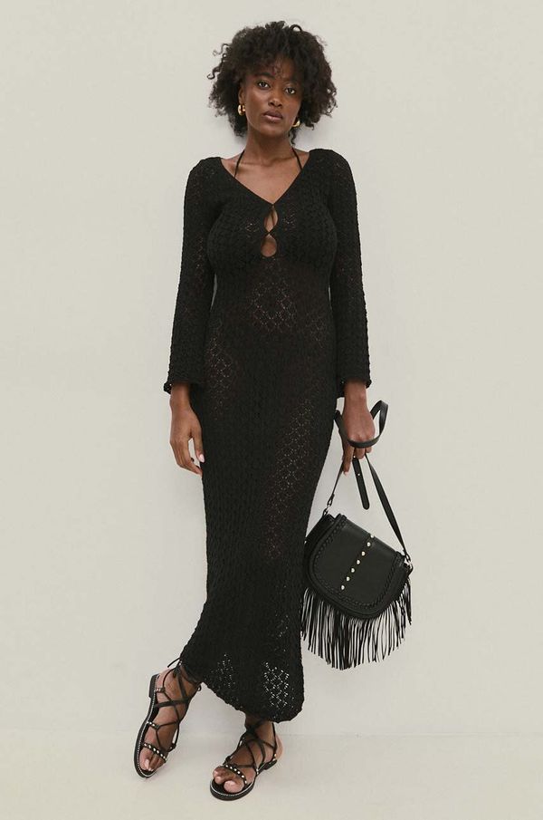 Answear Lab Haljina Answear Lab boja: crna, maxi, uska