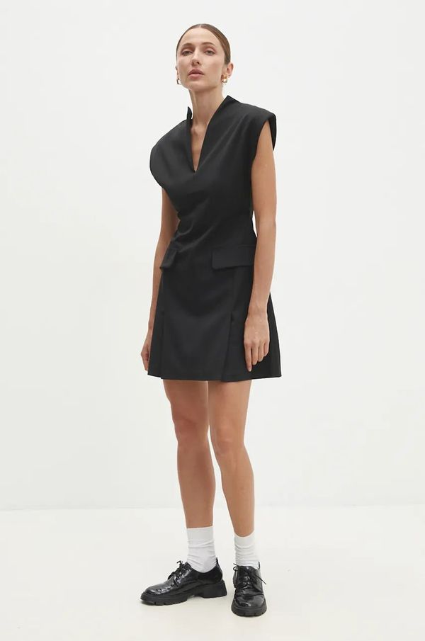 Answear Lab Haljina Answear Lab boja: crna, mini, uska