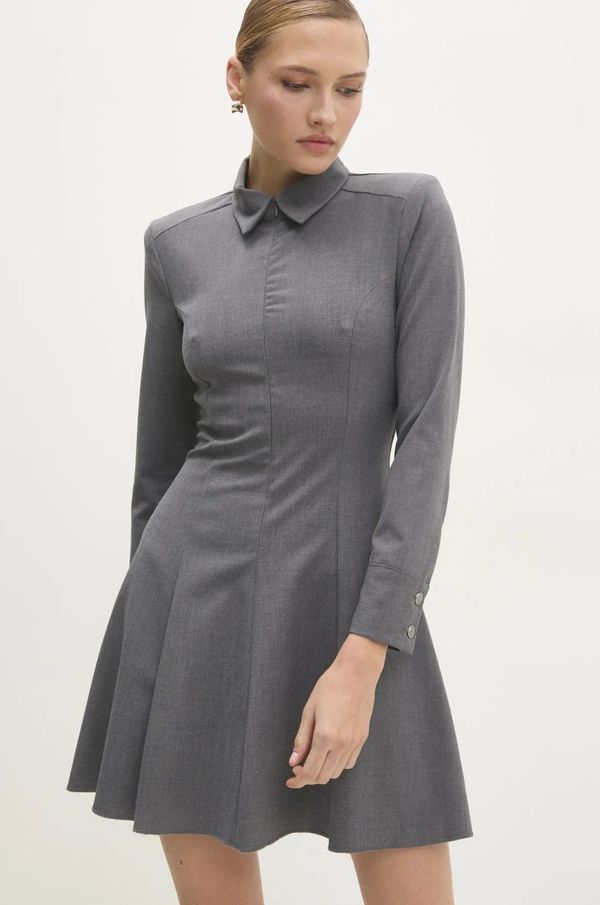 Answear Lab Haljina Answear Lab boja: siva, mini, širi se prema dolje