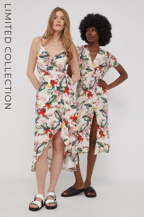 Answear Lab Haljina Answear Lab x limitirana festivalska kolekcija Be Brave boja: bež, midi, ravna