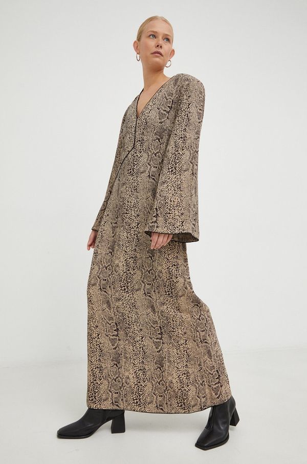 By Malene Birger Haljina By Malene Birger boja: smeđa, maxi, širi se prema dolje
