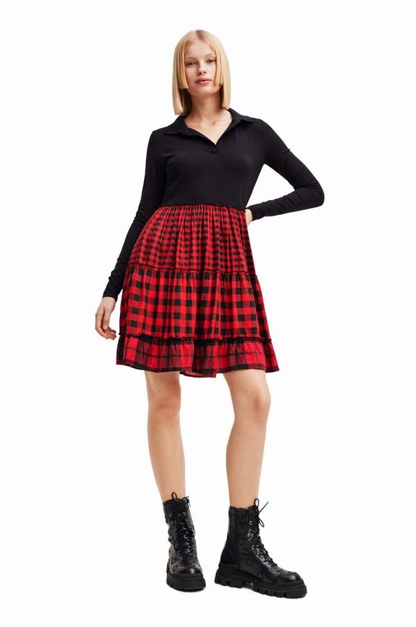 Desigual Haljina Desigual boja: crvena, mini, širi se prema dolje