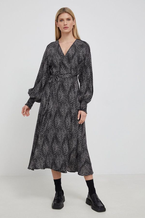 Gestuz Haljina Gestuz boja: crna, maxi, širi se prema dolje