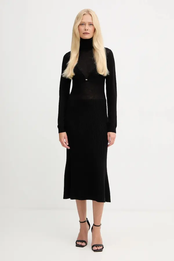 Elisabetta Franchi Haljina s primjesom vune Elisabetta Franchi