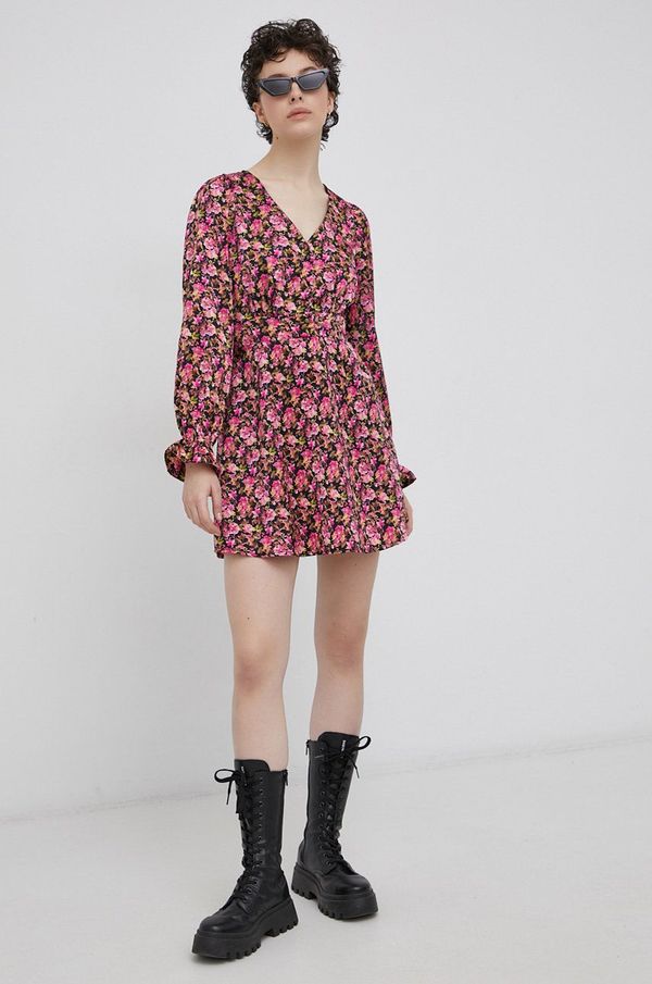 Vero Moda Haljina Vero Moda boja ružičasta,