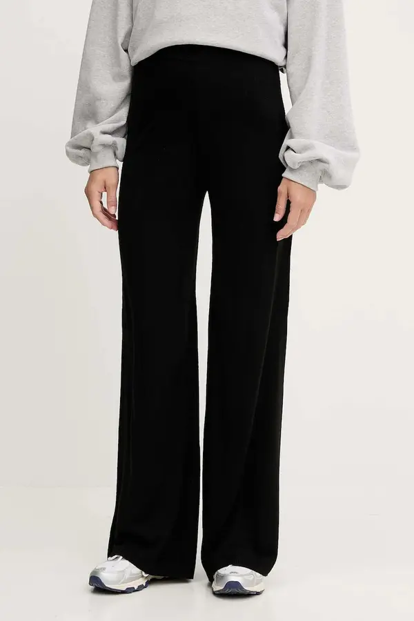 EA7 Emporio Armani Hlače s dodatkom vune EA7 Emporio Armani