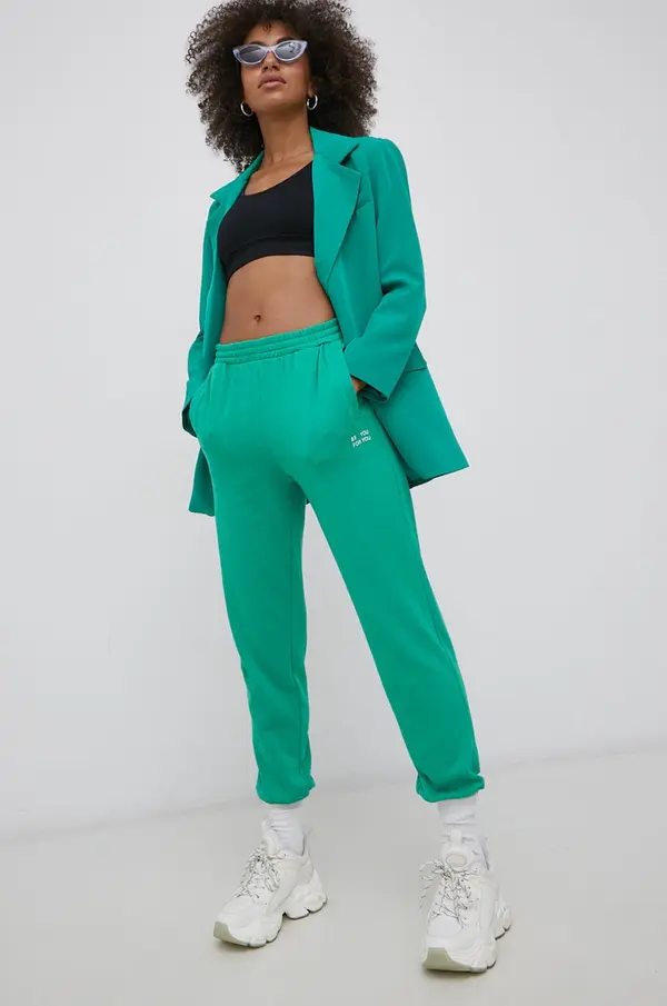 Vero Moda Hlače Vero Moda