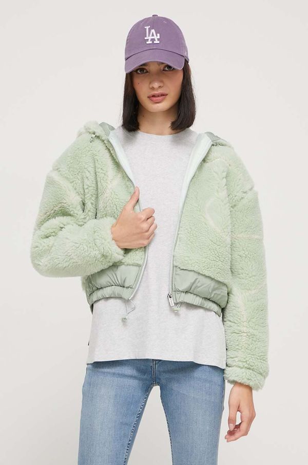 On Vacation Jakna s dodatkom vune On Vacation boja: zelena, za prijelazno razdoblje