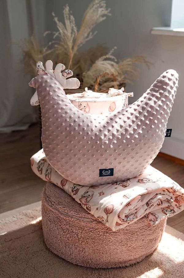 La Millou Jastuk za dojenje La Millou ROSSIE by Maja Hyży Poduszka Kura Babci Dany Minky