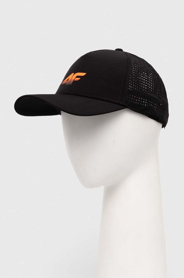 4F Kapa sa šiltom 4F boja: crna, glatka
