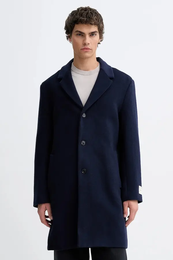 Calvin Klein Kaput s dodatkom vune Calvin Klein