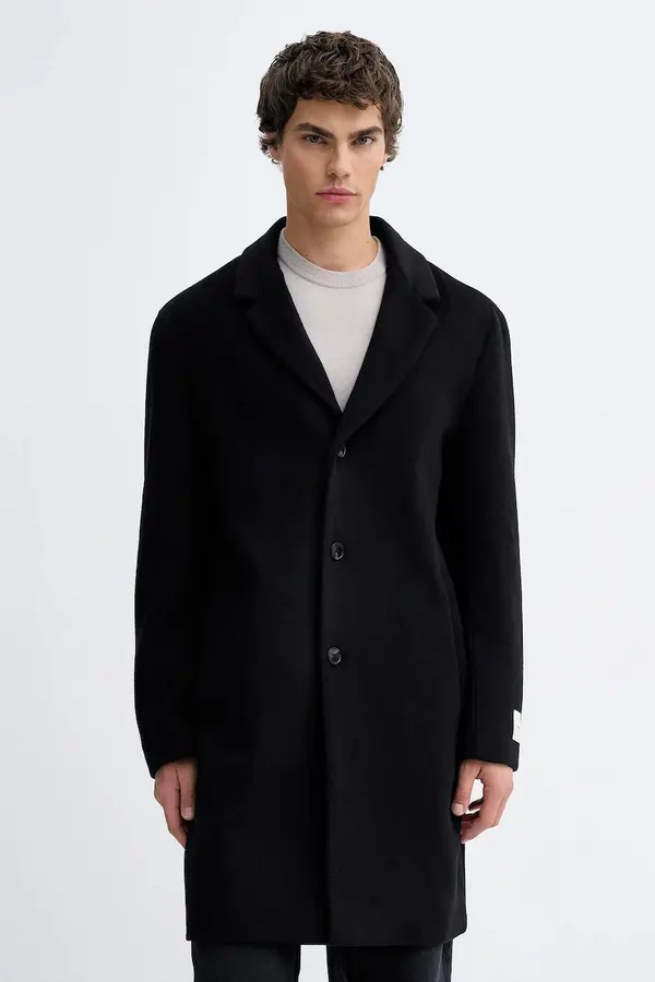 Calvin Klein Kaput s dodatkom vune Calvin Klein