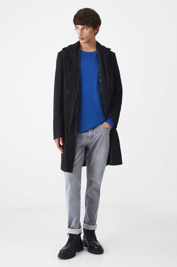 Medicine Kaput s primjesom vune Medicine boja: crna, za prijelazno razdoblje