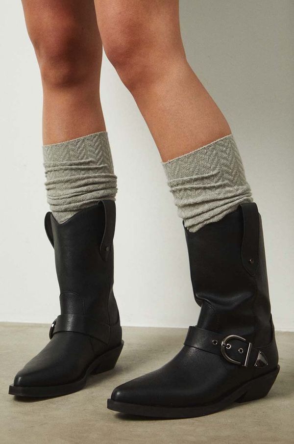 Medicine Kaubojske cipele Medicine boja: crna, s debelom potpeticom