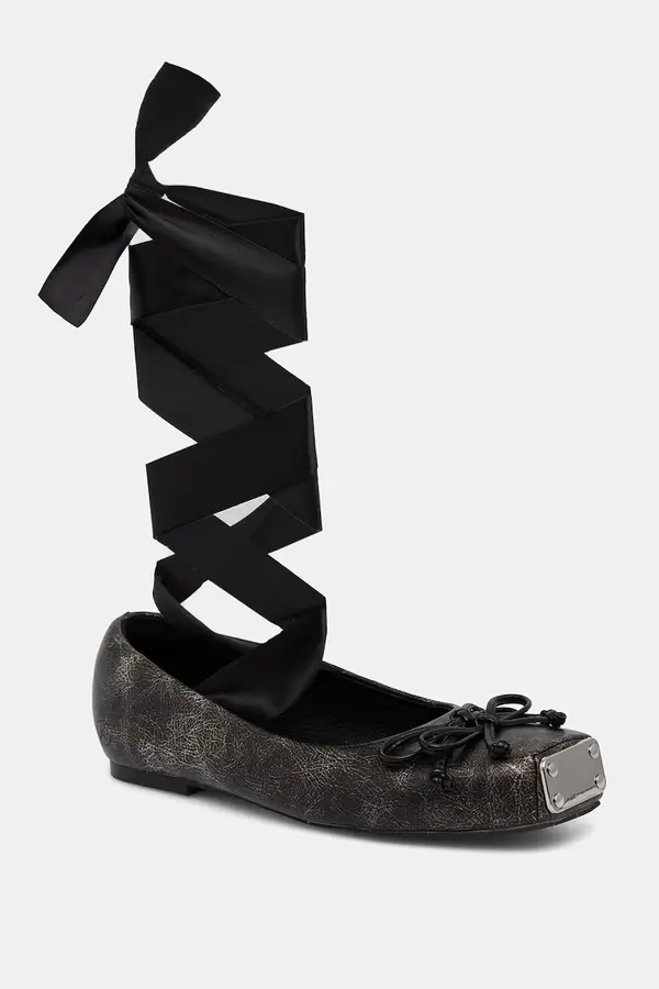 Koi Footwear Koi Footwear balerinke Blithe Metal Toe Ballet Flats