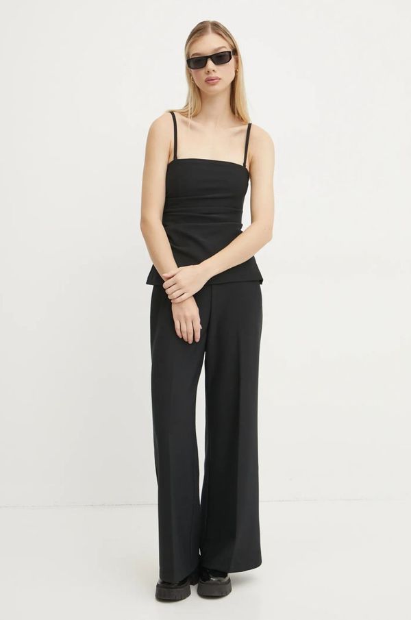 Abercrombie & Fitch Kombinezon Abercrombie & Fitch boja: crna, s otvorenim leđima, KI159-5045