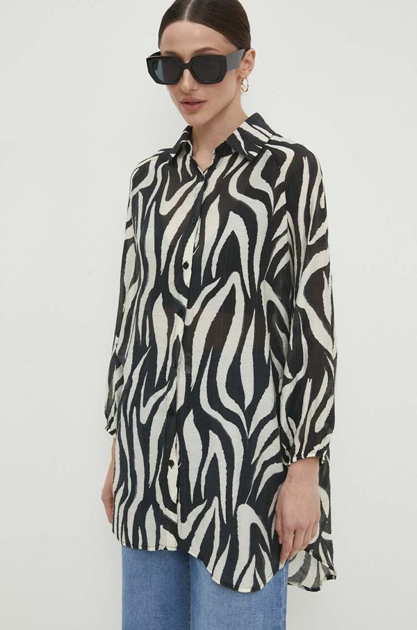 Answear Lab Košulja Answear Lab za žene, boja: crna, relaxed, s klasičnim ovratnikom