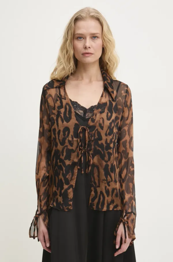 Answear Lab Košulja Answear Lab za žene, boja: smeđa, regular, s klasičnim ovratnikom