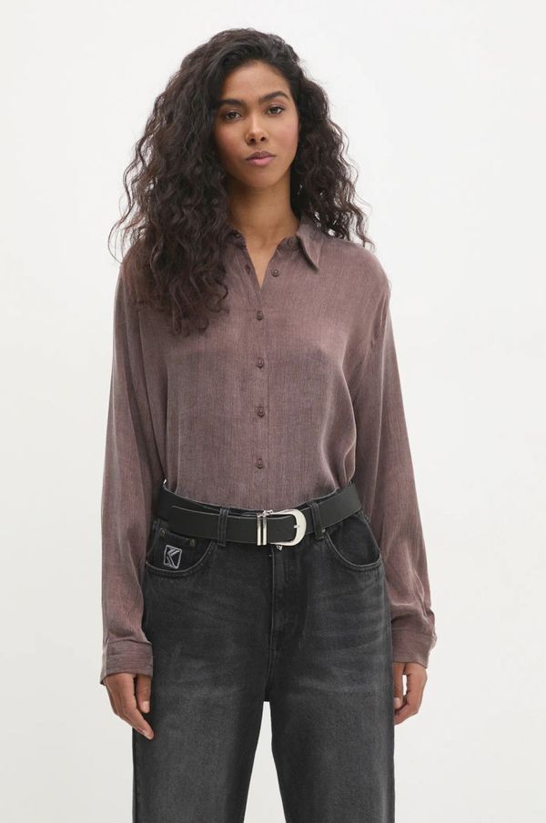Answear Lab Košulja Answear Lab za žene, boja: smeđa, relaxed, s klasičnim ovratnikom