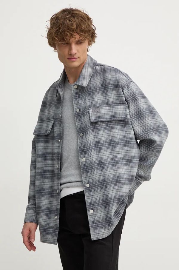 Calvin Klein Jeans Košulja Calvin Klein Jeans za muškarce, boja: siva, relaxed, s klasičnim ovratnikom, J30J326183