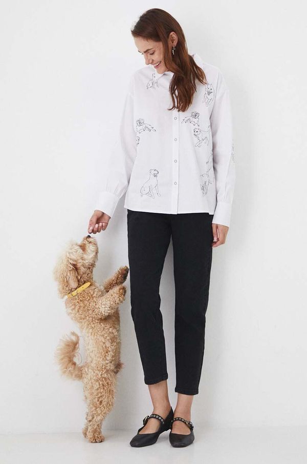 Medicine Košulja Medicine za žene, boja: bijela, relaxed, s klasičnim ovratnikom