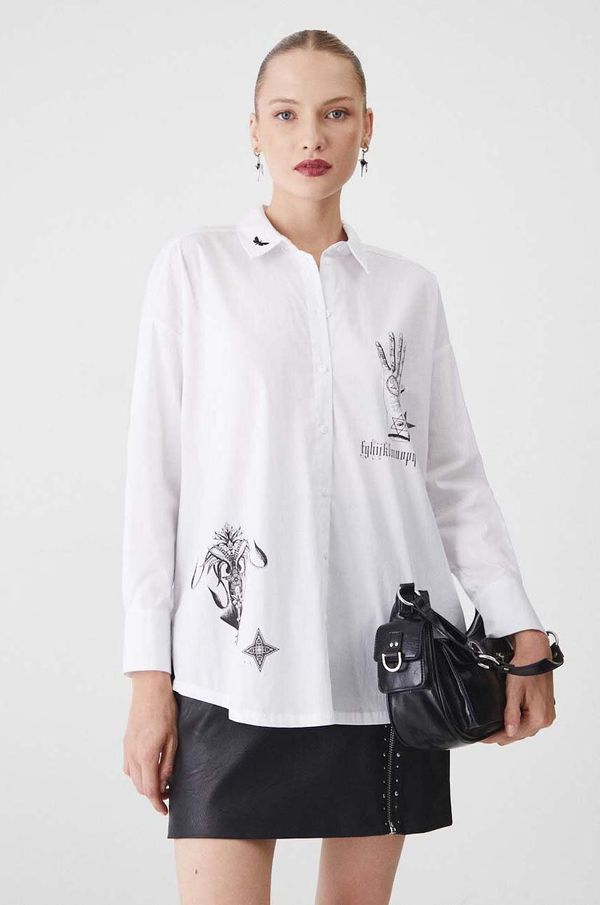 Medicine Košulja Medicine za žene, boja: bijela, relaxed, s klasičnim ovratnikom