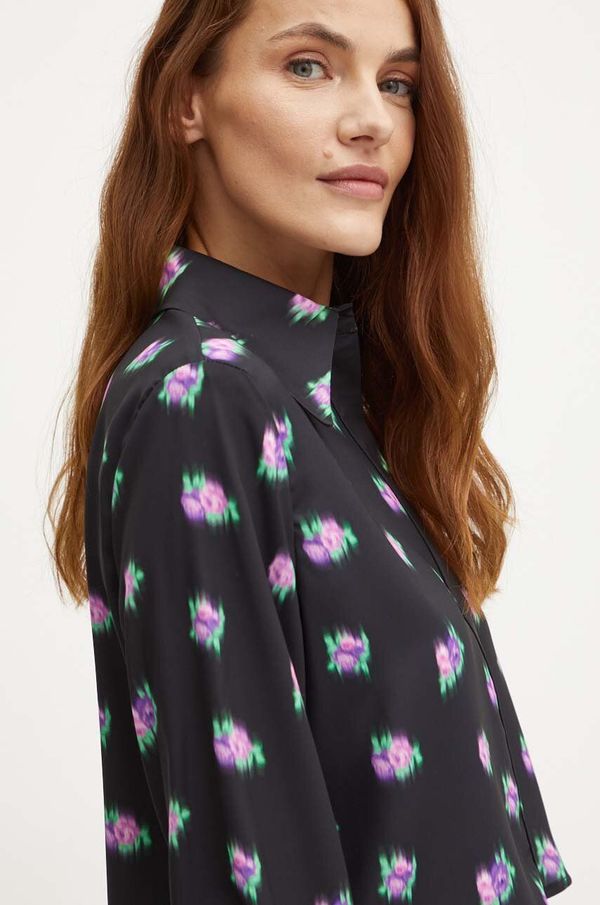 Silvian Heach Košulja Silvian Heach ERTIL za žene, boja: crna, regular, s klasičnim ovratnikom, GPA24138CA