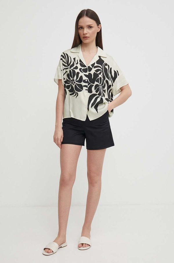 Sisley Košulja Sisley za žene, boja: bež, relaxed, s klasičnim ovratnikom