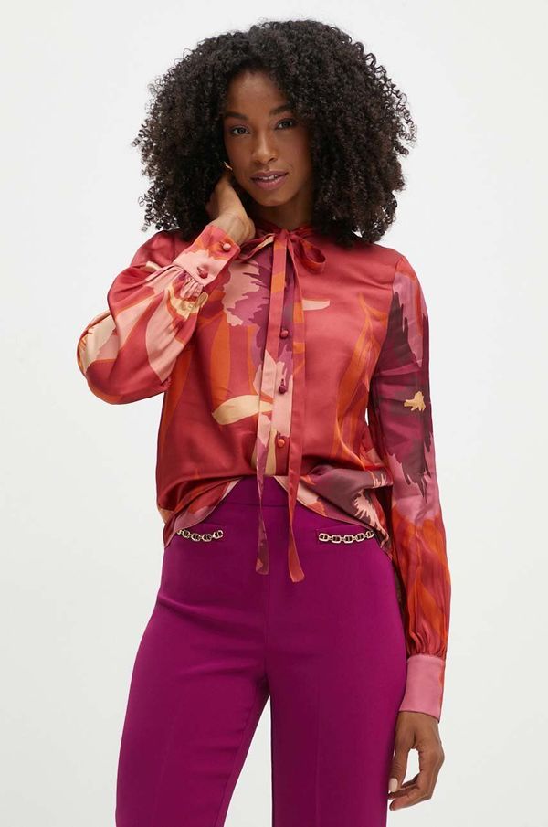 Twinset Košulja Twinset za žene, boja: crvena, regular, s izrezom na vezanje, 242TP2663