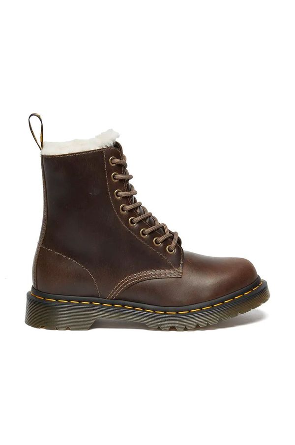 Dr. Martens Kožne čizme Dr. Martens 1460 Pascal Serena za žene, boja: smeđa, ravni potplat, s toplom podstavom, DM32019777
