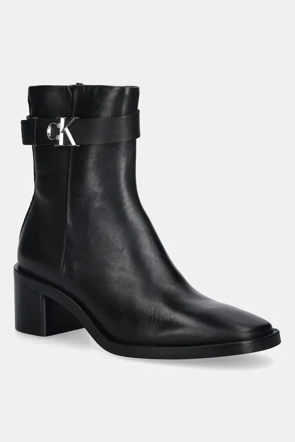 Calvin Klein Kožne gležnjače Calvin Klein BLOCK HEEL BOOT W/ METAL LOGO