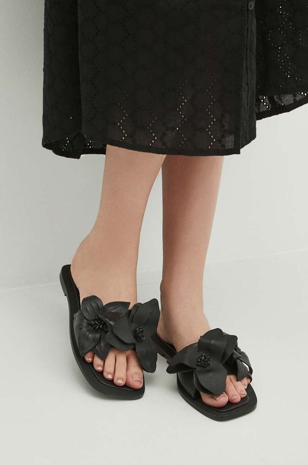 Medicine Kožne natikače Medicine za žene, boja: crna