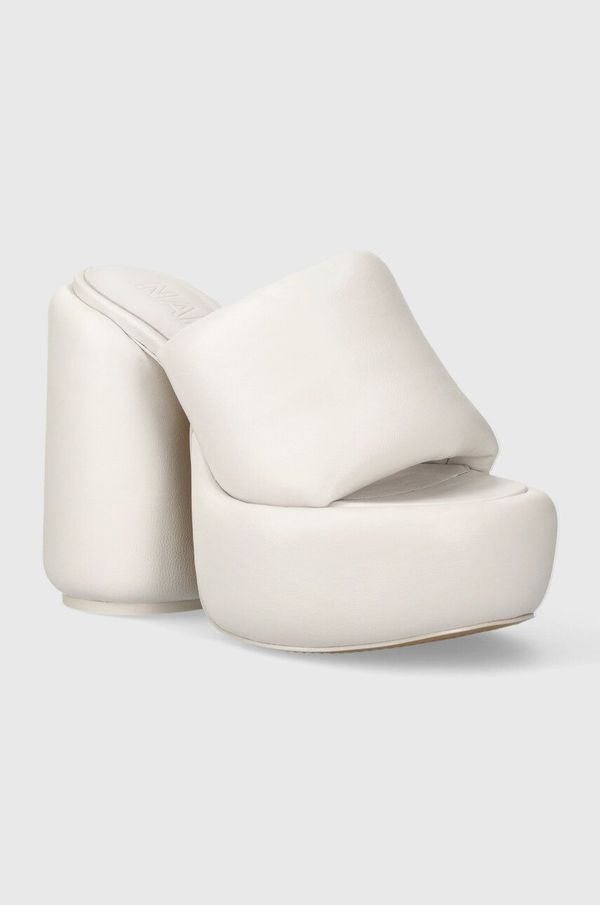 Naked Wolfe Kožne natikače Naked Wolfe Wow za žene, boja: bijela, s debelom potpeticom