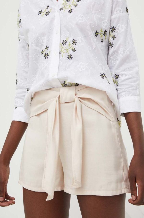 Answear Lab Kratke hlače Answear Lab za žene, boja: bež, glatki materijal, visoki struk