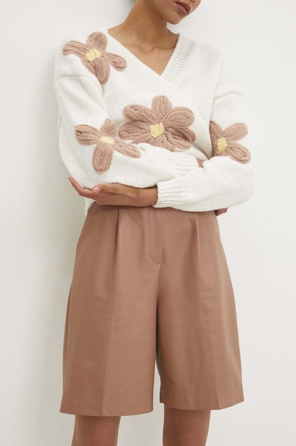 Answear Lab Kratke hlače Answear Lab za žene, boja: smeđa, bez uzorka, visoki struk