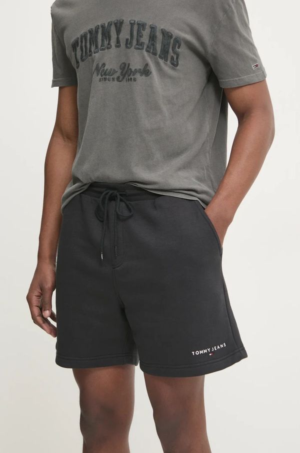 Tommy Jeans Kratke hlače Tommy Jeans za muškarce, boja: crna, DM0DM20637